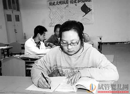 中國第一例“試管嬰兒”已經(jīng)33歲,她的現(xiàn)狀卻令人驚訝(圖4)