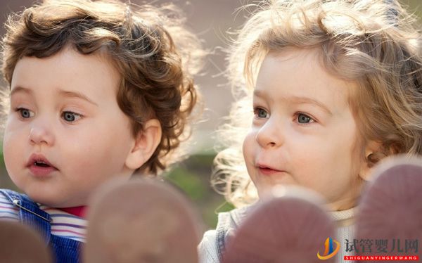 美國(guó)試管嬰兒生龍鳳胎,飲食和日常生活要注意什么?(圖1) 美國(guó)試管嬰兒生龍鳳胎,飲食和日常生活要注意什么?(圖1)