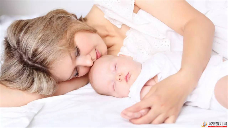 女同性拉拉泰國試管流程及費用(圖1) 女同性拉拉泰國試管流程及費用(圖1)