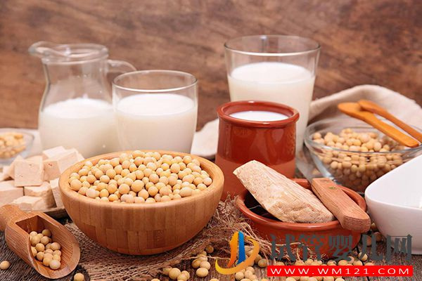 女性調理卵泡少可以吃的食物有這些,長期堅持能調理好(圖2) 女性調理卵泡少可以吃的食物有這些,長期堅持能調理好(圖2)