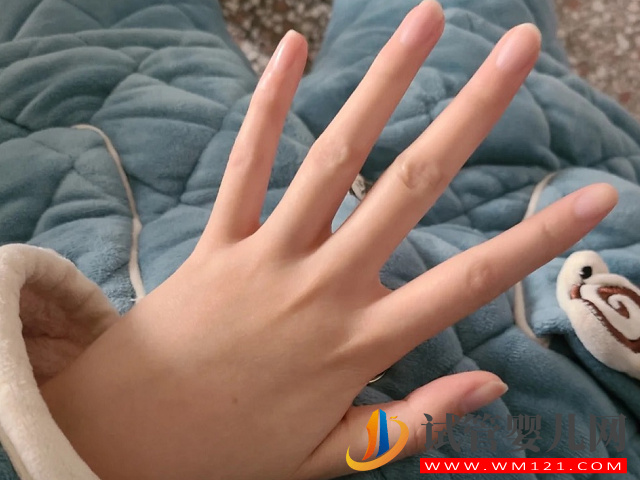 孕期掐中指看男女真的準(zhǔn)，在家自測掐這個(gè)部位一猜一個(gè)準(zhǔn)(圖1)