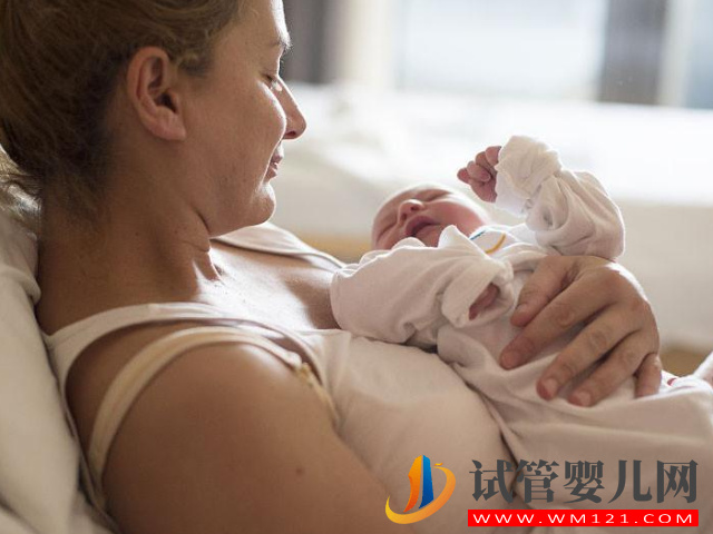 小寶寶厭奶期和拒奶傻傻分清,通過這4個表現可幫你區分(圖3) 小寶寶厭奶期和拒奶傻傻分清,通過這4個表現可幫你區分(圖3)